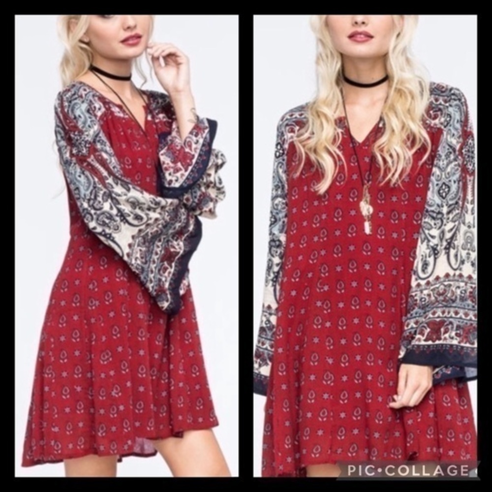 Women’s Patrons of Peace Red Bell Sleeves Boho Flowy Short Dress XS
